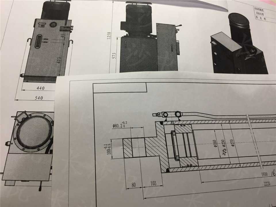 塔机液压顶升油缸(图5)